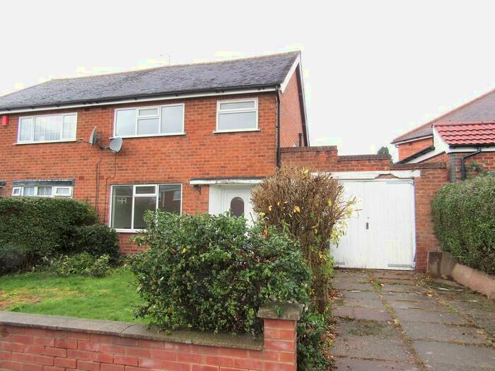 3 Bedroom Semi-Detached House To Rent In Southgate Road, Great Barr, Birmingham, B44