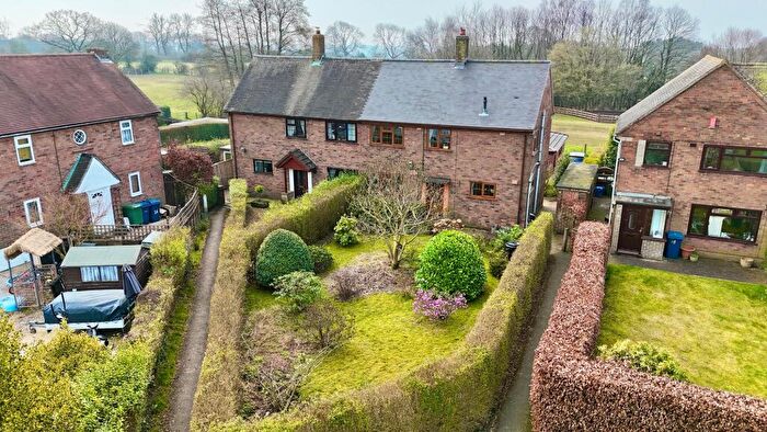 3 Bedroom Semi-Detached House For Sale In Moss Lane, Hilderstone, ST15