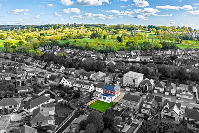 1 Bedroom Semi-Detached House To Rent In Thundersley Park Road, Benfleet, SS7