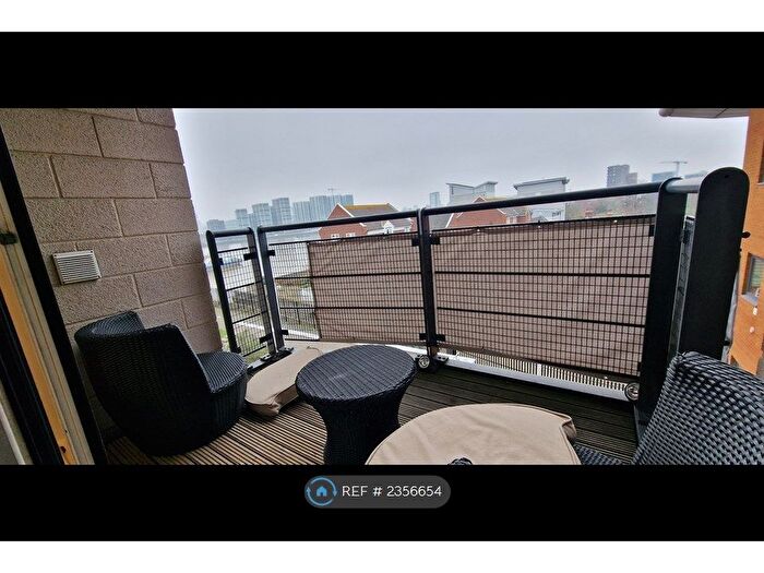 1 Bedroom Flat To Rent In Lowestoft Mews, London, E16