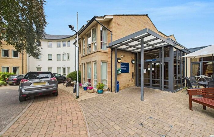 2 Bedroom Flat For Sale In St. John Street, Wirksworth, DE4