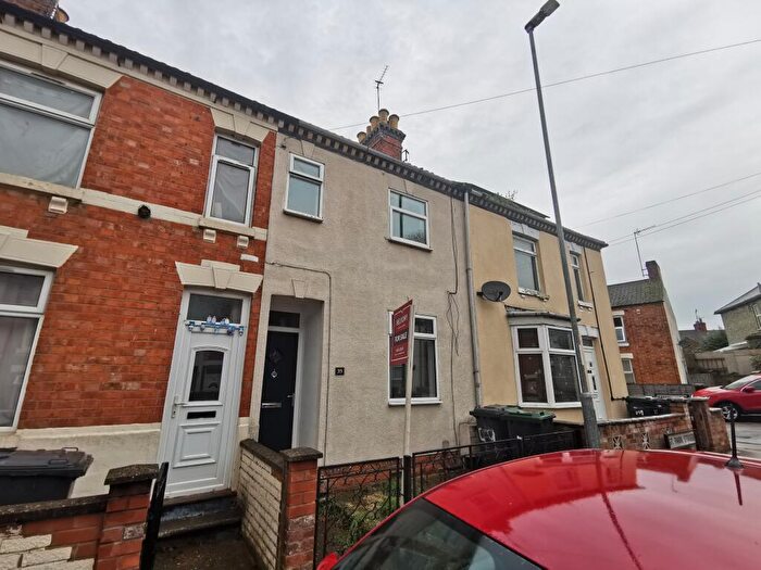 2 Bedroom Terraced House To Rent In Great Park Street, Wellingborough, NN8