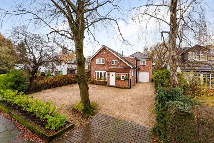 4 Bedroom House For Sale In Browns Lane, Wilmslow, SK9