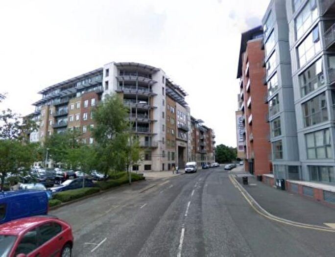 2 Bedroom Flat To Rent In City South, City Road East, Manchester, M15