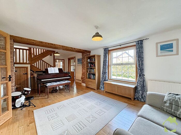 5 Bedroom Detached House For Sale In Beech House, Garstang Road, Preston, PR3