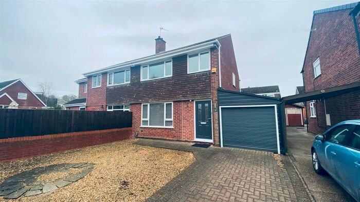 3 Bedroom Semi-Detached House To Rent In Marfleet Close, Mickleover, Derby DE3