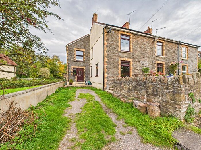 4 Bedroom End Of Terrace House For Sale In Siston Common, Siston, Bristol, BS15