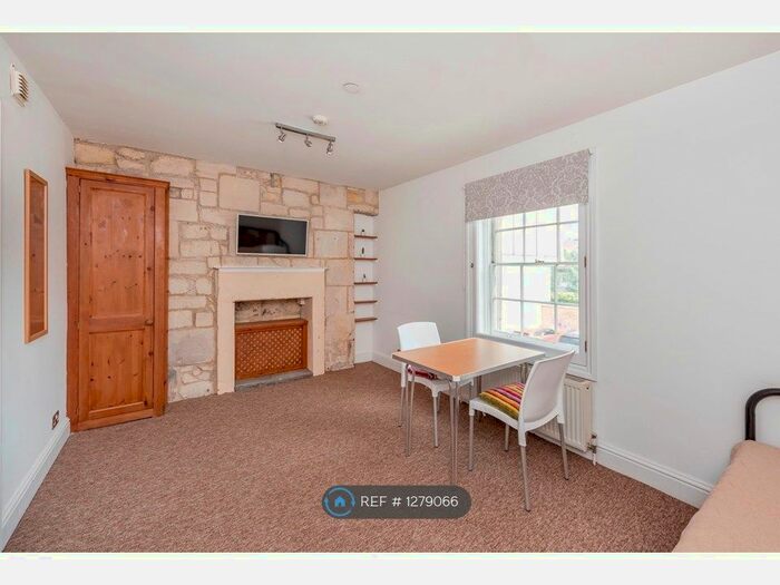 Studio To Rent In Angel Place, Bath BA2