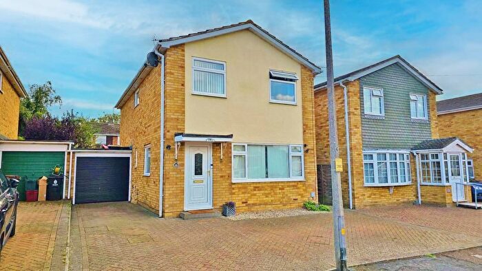 4 Bedroom Detached House For Sale In Pyesand, Kirby-Le-Soken, Essex, CO13