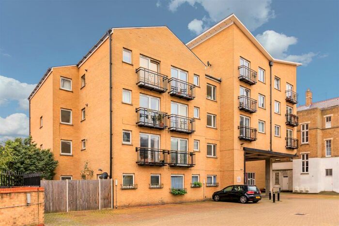 1 Bedroom Flat To Rent In Millennium Place, E2