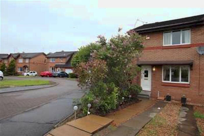 2 Bedroom Semi-Detached House To Rent In Birchend Place, Germiston, G21