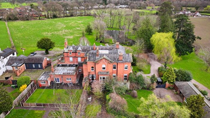 4 Bedroom Country House For Sale In Stoneleigh Court, Burton, Rossett, Wrexham, LL12