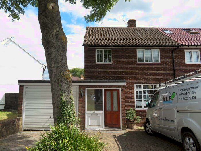 3 Bedroom House To Rent In Loughton, IG10
