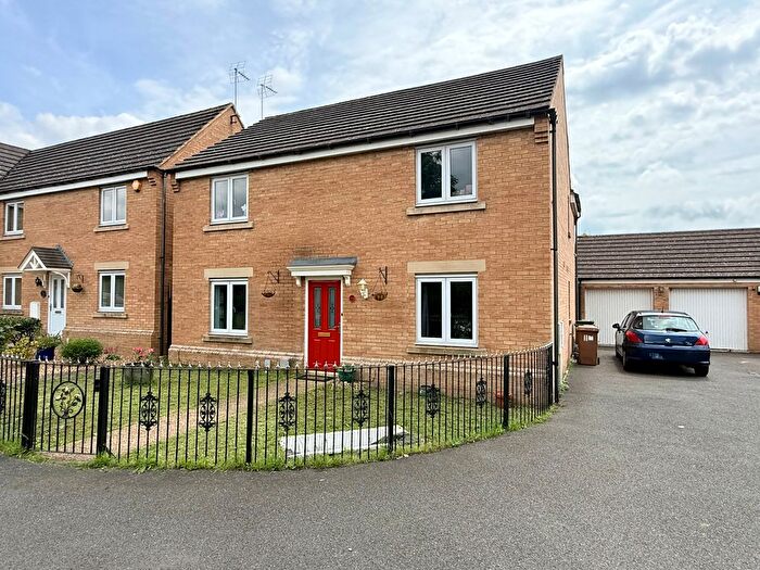 4 Bedroom Detached House For Sale In Bayston Court, Peterborough, PE2