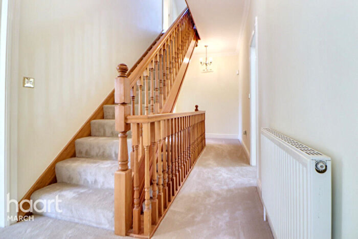 5 Bedroom Detached House For Sale In Oilmills Road, Ramsey Mereside, PE26