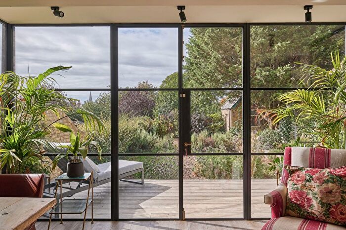 5 Bedroom Semi-detached House For Sale In Ellington Road, Ramsgate, CT11