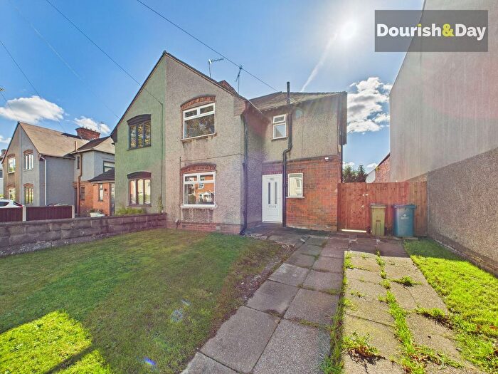 3 Bedroom Semi-Detached House For Sale In Tixall Road, Stafford, ST16
