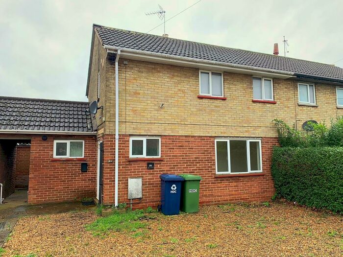 3 Bedroom Semi-Detached House To Rent In Queen Street, Yaxley, Peterborough, PE7