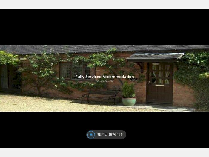 2 Bedroom Bungalow To Rent In Gatehouse Lodges, Cadeby, Nuneaton, CV13