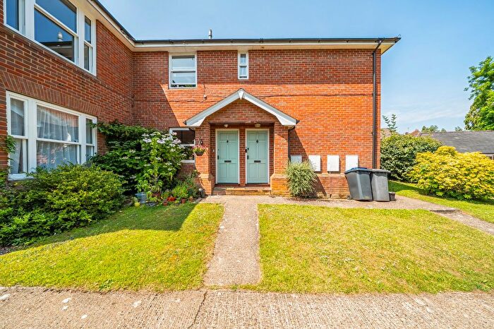 2 Bedroom Maisonette For Sale In Summer Hill, Harbledown, Canterbury, Kent, CT2