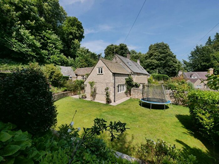 4 Bedroom Semi-Detached House To Rent In Edgeworth, Stroud, GL6