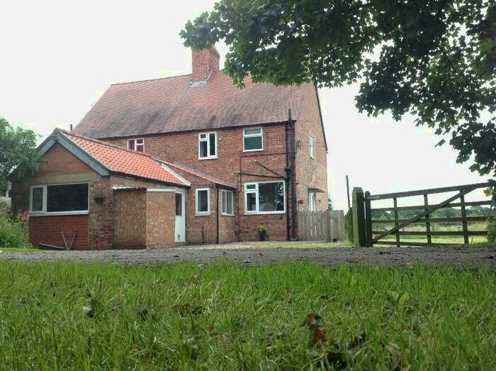 3 Bedroom Semi-Detached House To Rent In Kirkby Fleetham, Northallerton, DL7