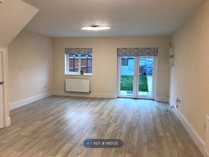 3 Bedroom Terraced House To Rent In Thiepval Drive, Tonbridge, TN11