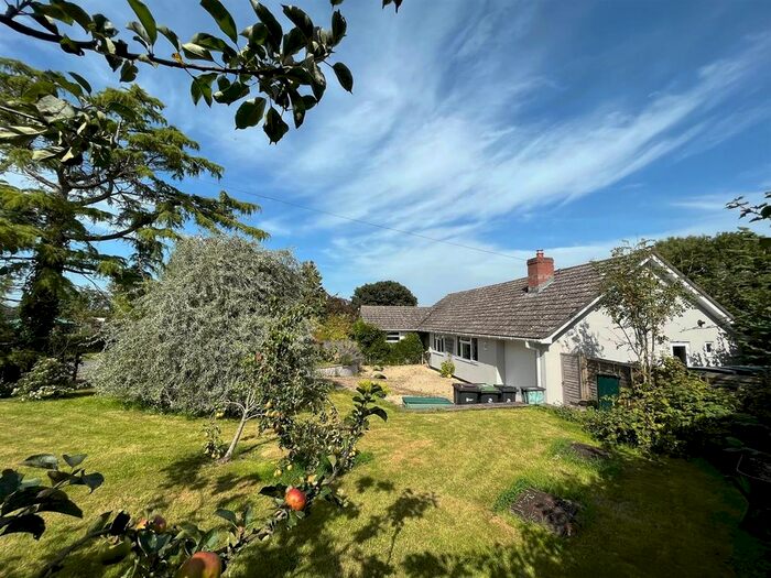 3 Bedroom Bungalow For Sale In Hermitage, Dorchester, DT2