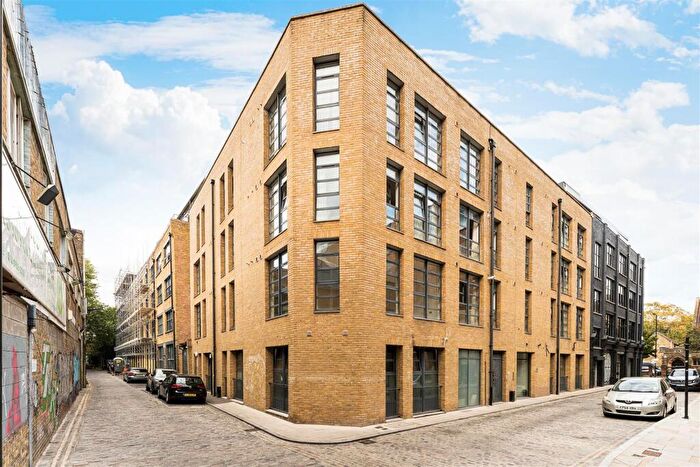 3 Bedroom Flat For Sale In Silesia Buildings, Hackney, E8
