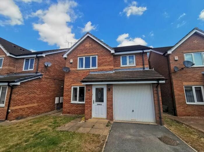 3 Bedroom Detached House To Rent In Thistle Hill Drive, Streethouse, Wakefield, WF7