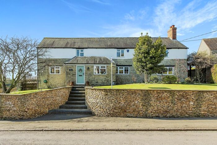 6 Bedroom Property For Sale In Slipton Lane, Slipton, Kettering, NN14