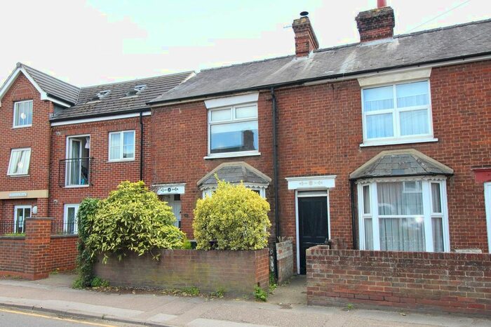 2 Bedroom End Of Terrace House To Rent In Grove Road, Hitchin, SG5