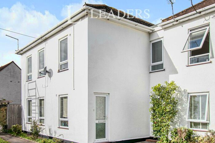 2 Bedroom Flat To Rent In Mudeford, BH23