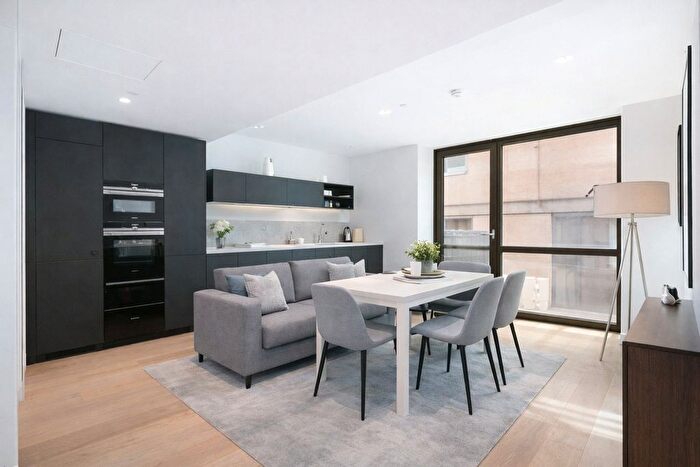 1 Bedroom Flat For Sale In Fenwick House, Barts Square, Bartholomew Close, EC1A