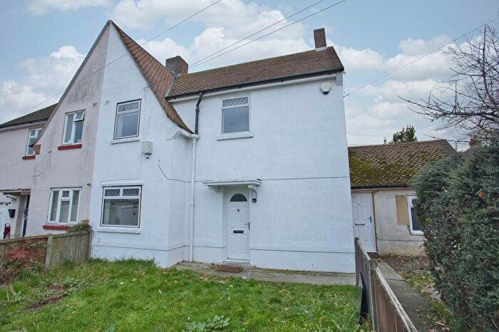 4 Bedroom Semi Detached House For Sale In St. Georges Avenue, Herne Bay, Kent, CT6