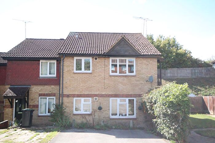 1 Bedroom Studio To Rent In Gilderdale, Luton, LU4