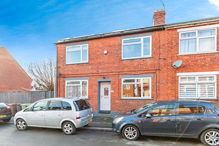 3 Bedroom Semi Detached House For Sale In Talbot Road, Wellingborough, NN8