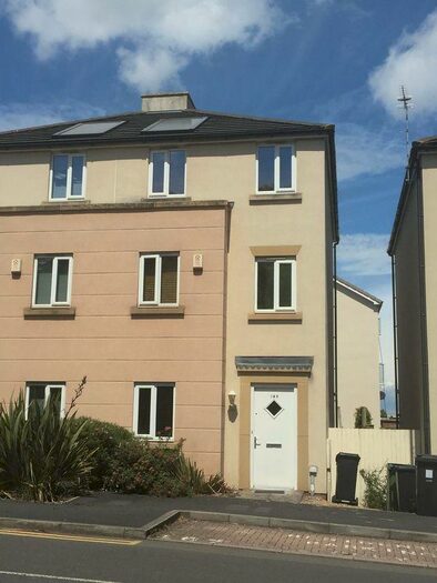 4 Bedroom Semi-Detached House To Rent In Long Down Avenue, BS16