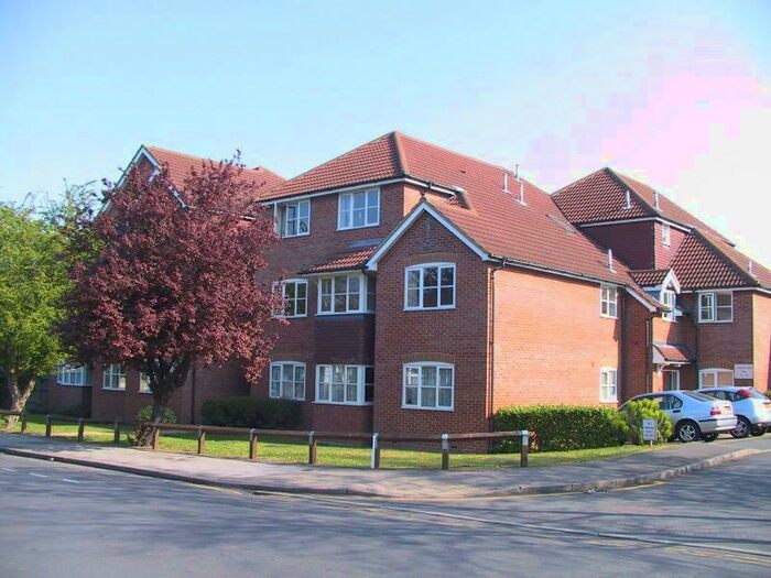 1 Bedroom Flat To Rent In Chalfont Court, Northwick Park Road, Harrow, HA1