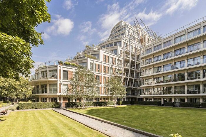 2 Bedroom Flat To Rent In Henry Macaulay Avenue, Kingston Upon Thames, KT2