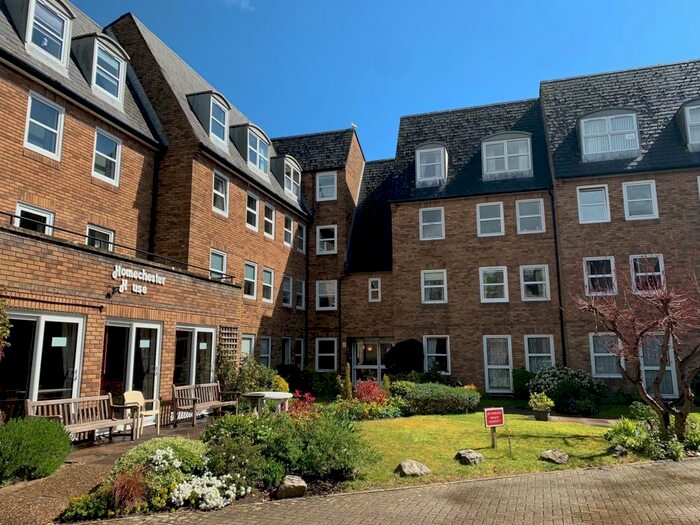 1 Bedroom Flat To Rent In High West Street, Dorchester, DT1