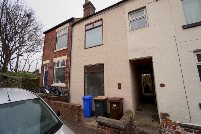 3 Bedroom Terraced House To Rent In Meersbrook Avenue, Sheffield, South Yorkshire, S8