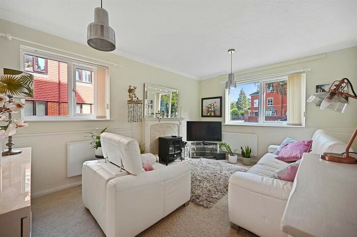 1 Bedroom Flat To Rent In Albion Road, Sutton, SM2