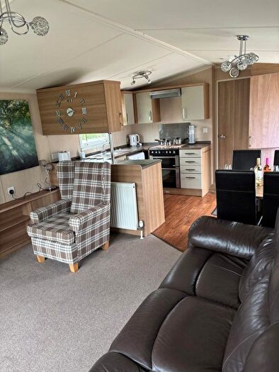 2 Bedroom Mobile/park Home For Sale In Crook O Lune, Lancaster, LA2