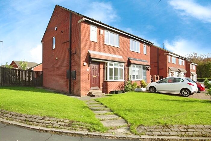 3 Bedroom Semi-Detached House To Rent In Marston Avenue, Morley, LS27