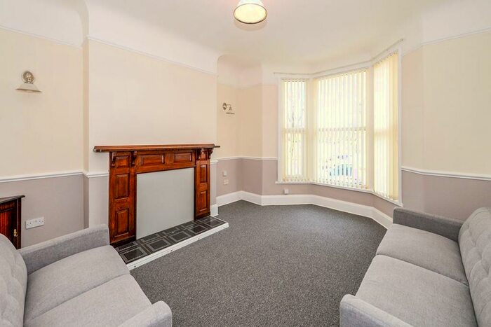 4 Bedroom House To Rent In Botanic Road, Liverpool, L7