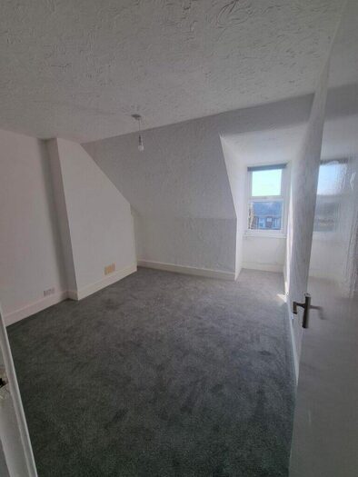 1 Bedroom Flat To Rent In Bedroom Flat – Wellesley Road, Clacton-On-Sea, CO15
