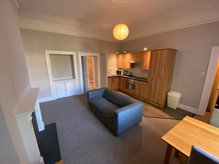 2 Bedroom Flat To Rent In York Place, Bristol, BS8