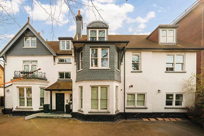 2 Bedroom Flat To Rent In Creffield Road, Ealing, W5