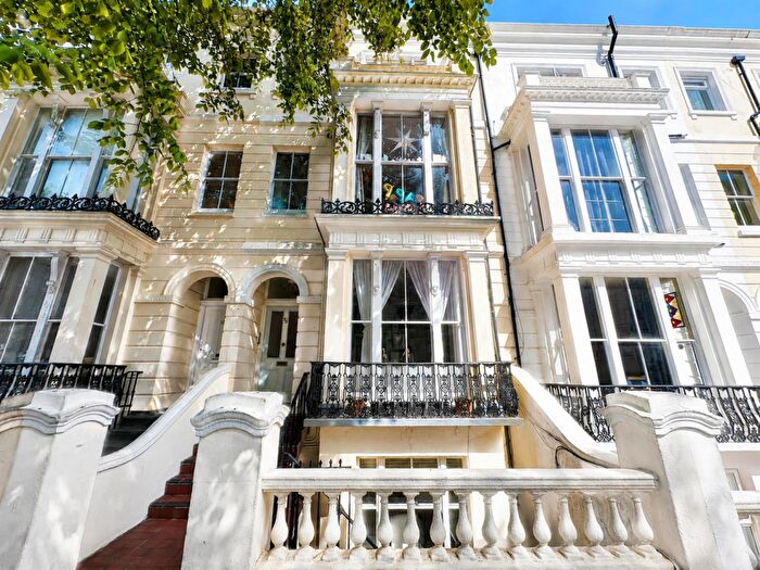 2 Bedroom Flat For Sale In Buckingham Road, Brighton, BN1